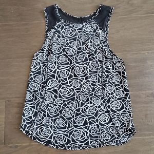 Lululemon Sculpt Tank Top Back Vent Size 2